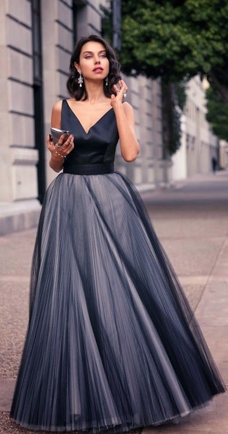 black-pleated-chiffon-evening-dress-silver-earrings-large-35017